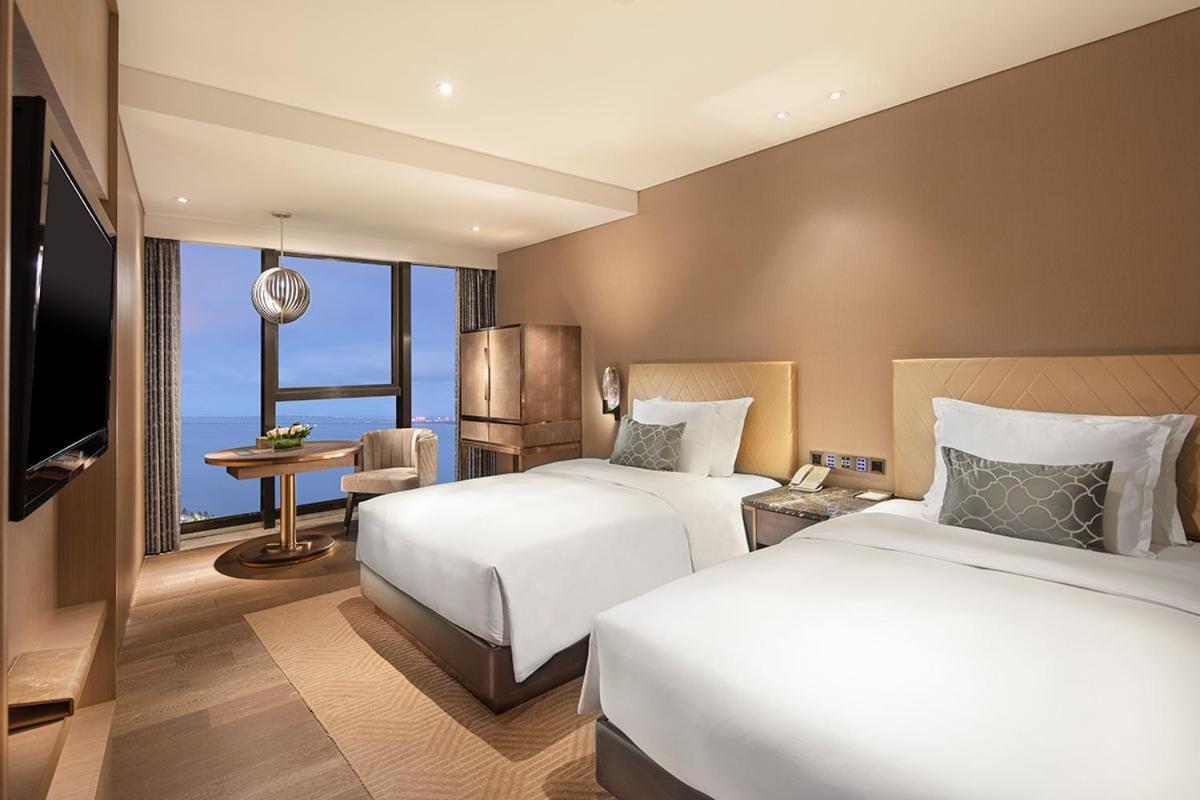 Grand Bay Hotel Zhuhai Eksteriør bilde