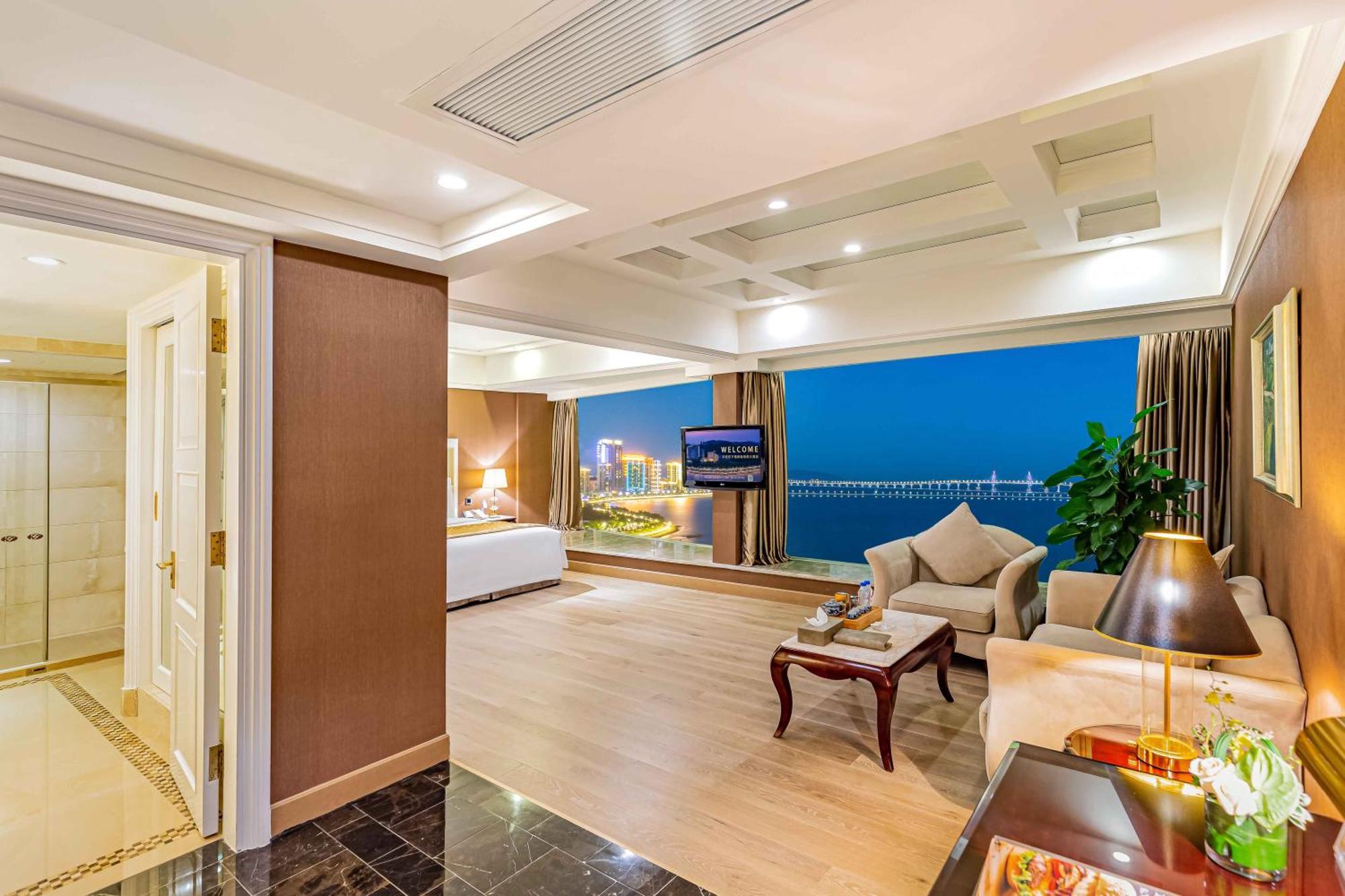 Grand Bay Hotel Zhuhai Eksteriør bilde