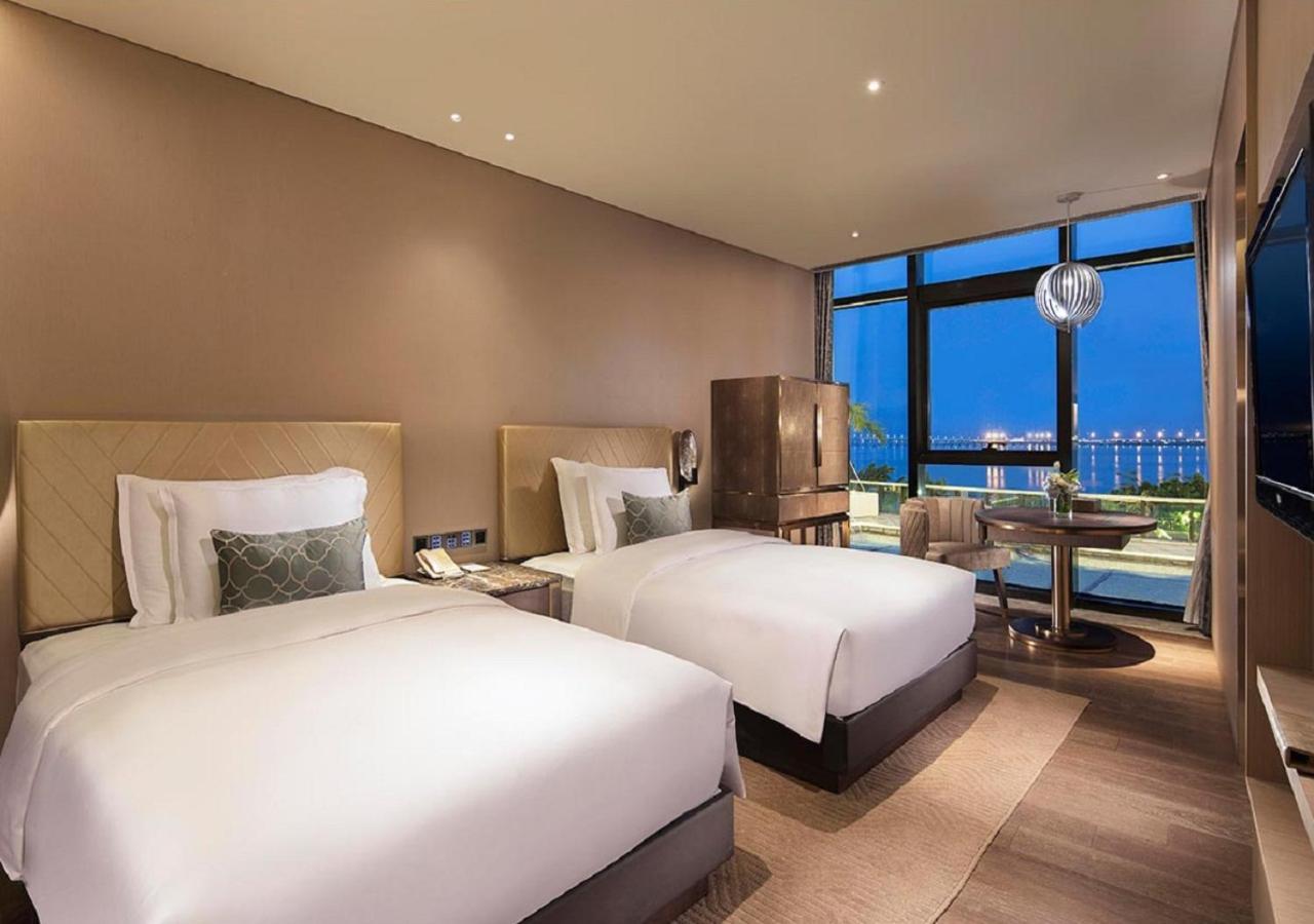 Grand Bay Hotel Zhuhai Eksteriør bilde
