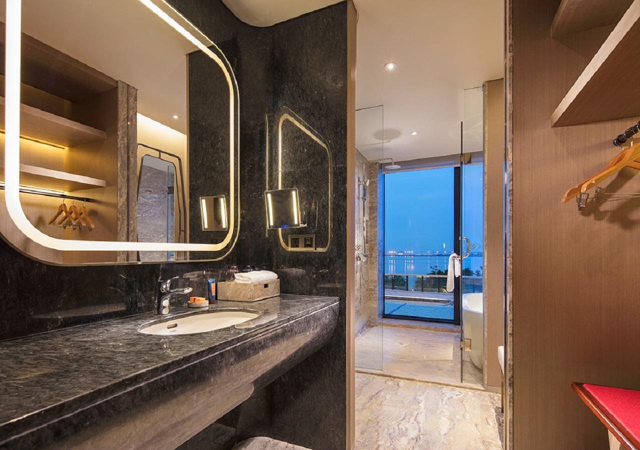 Grand Bay Hotel Zhuhai Eksteriør bilde
