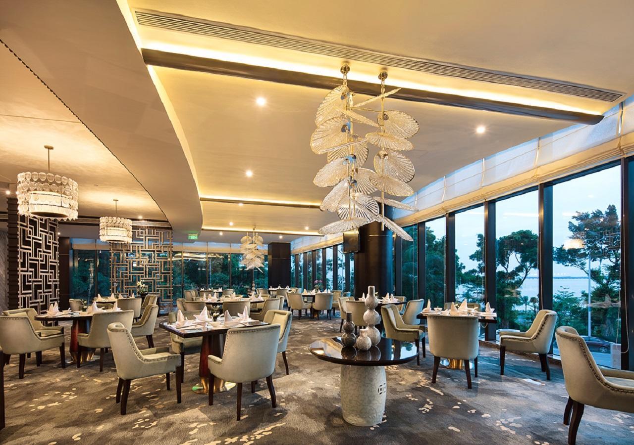 Grand Bay Hotel Zhuhai Eksteriør bilde