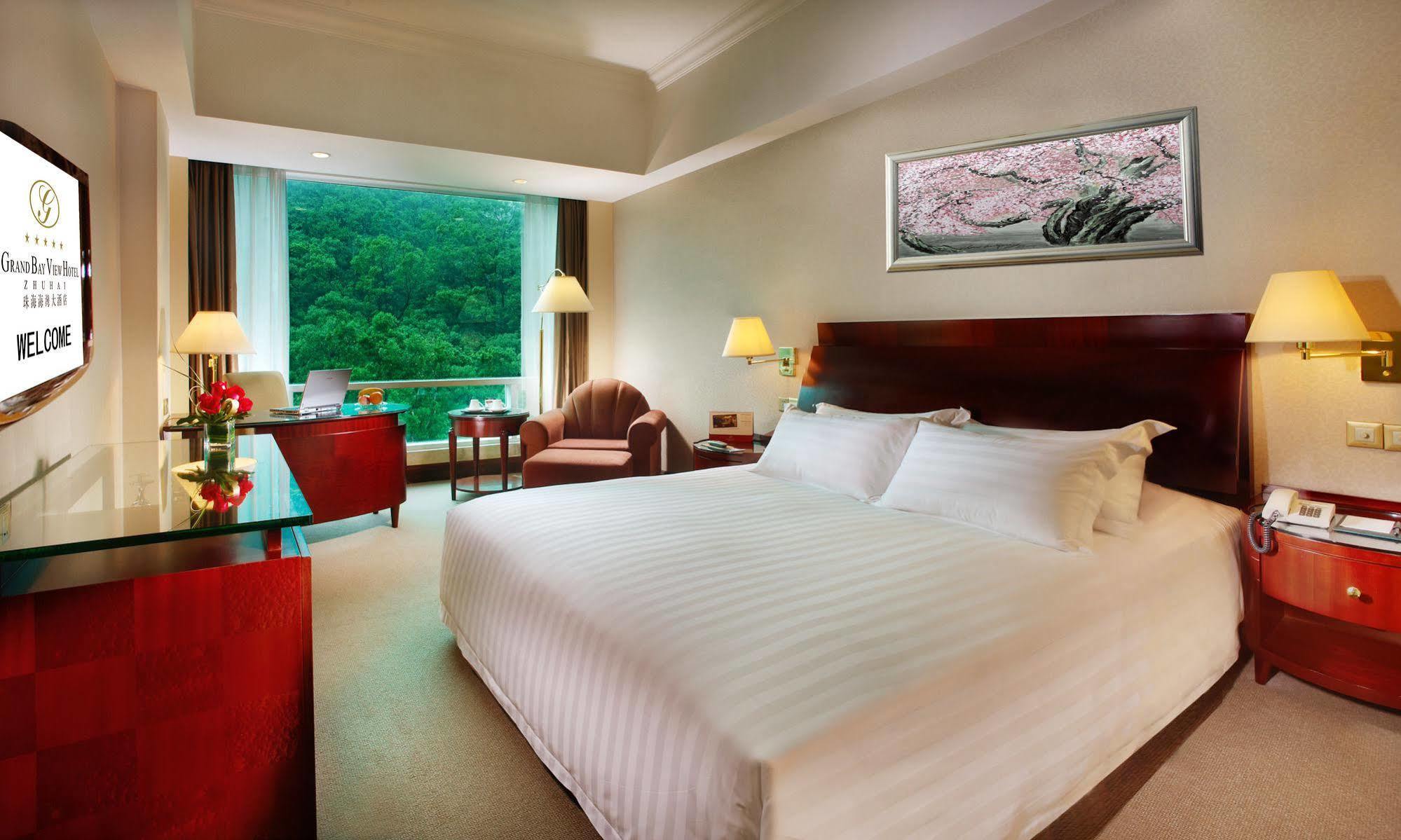 Grand Bay Hotel Zhuhai Eksteriør bilde